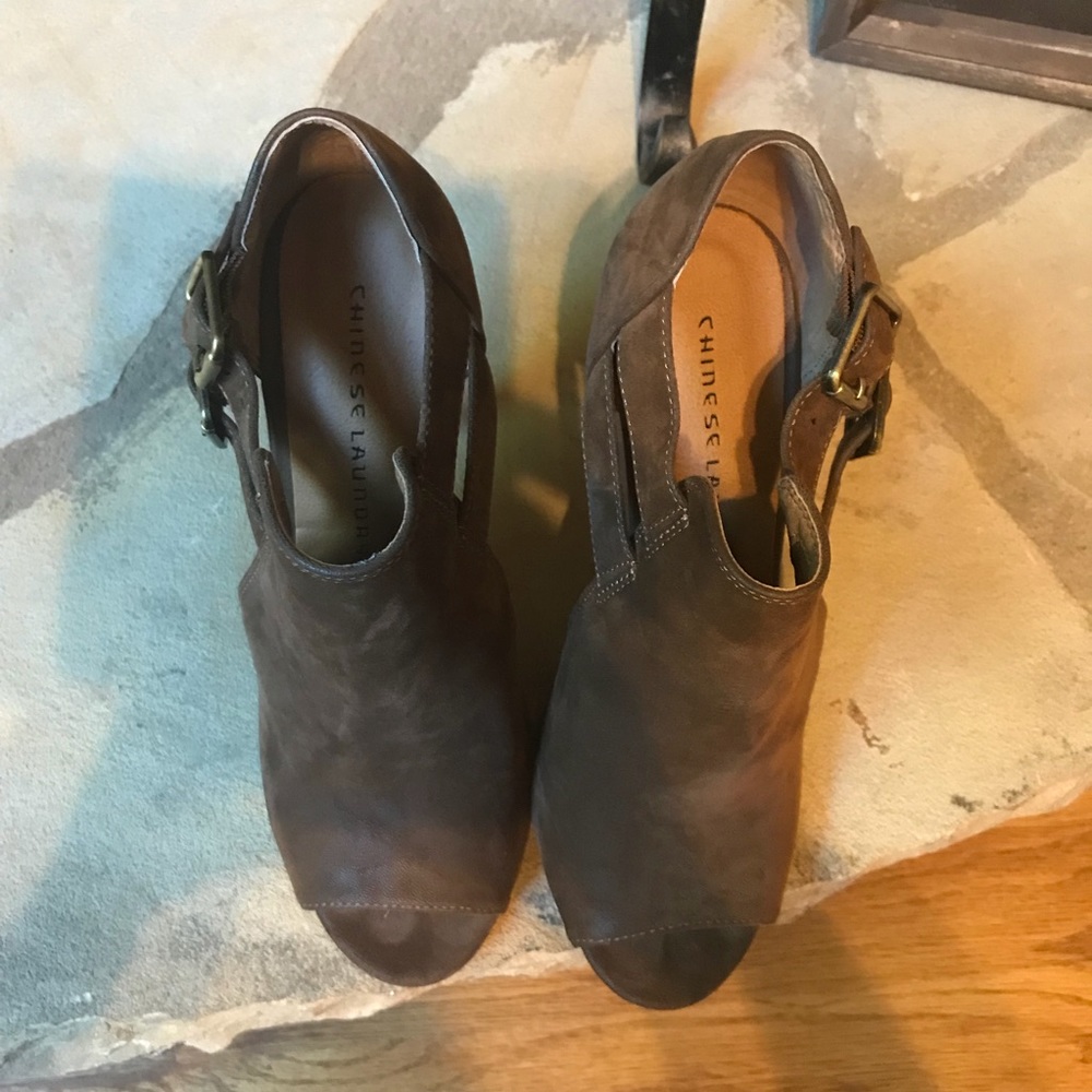 🎉HP🎉 NWOT Chinese Laundry Peep Toe Booties 7 1/2 - Picture 5 of 8